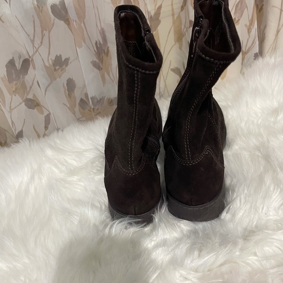 STEVE MADDEN BROWN PIERSON SUEDE BOOTS SZ 8 NWOT - Picture 4 of 8